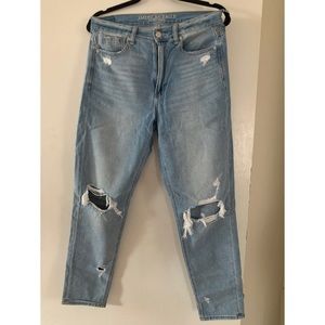 American Eagle Mom Jean High Waisted